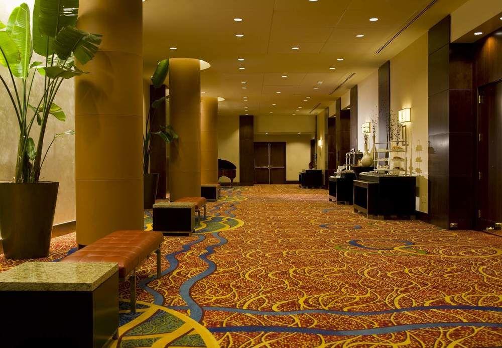 Отель Washington Marriott At Metro Center Экстерьер фото