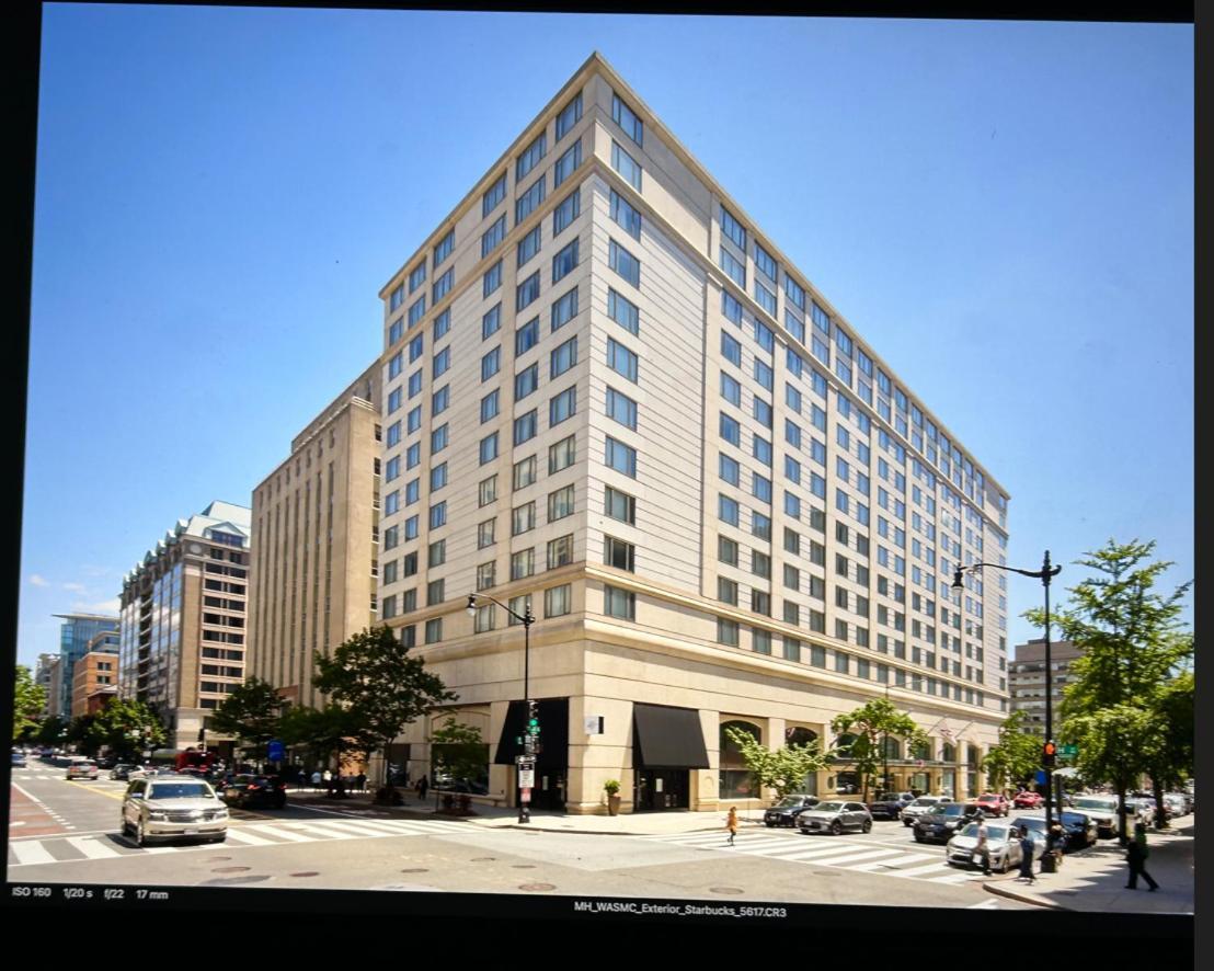 Отель Washington Marriott At Metro Center Экстерьер фото
